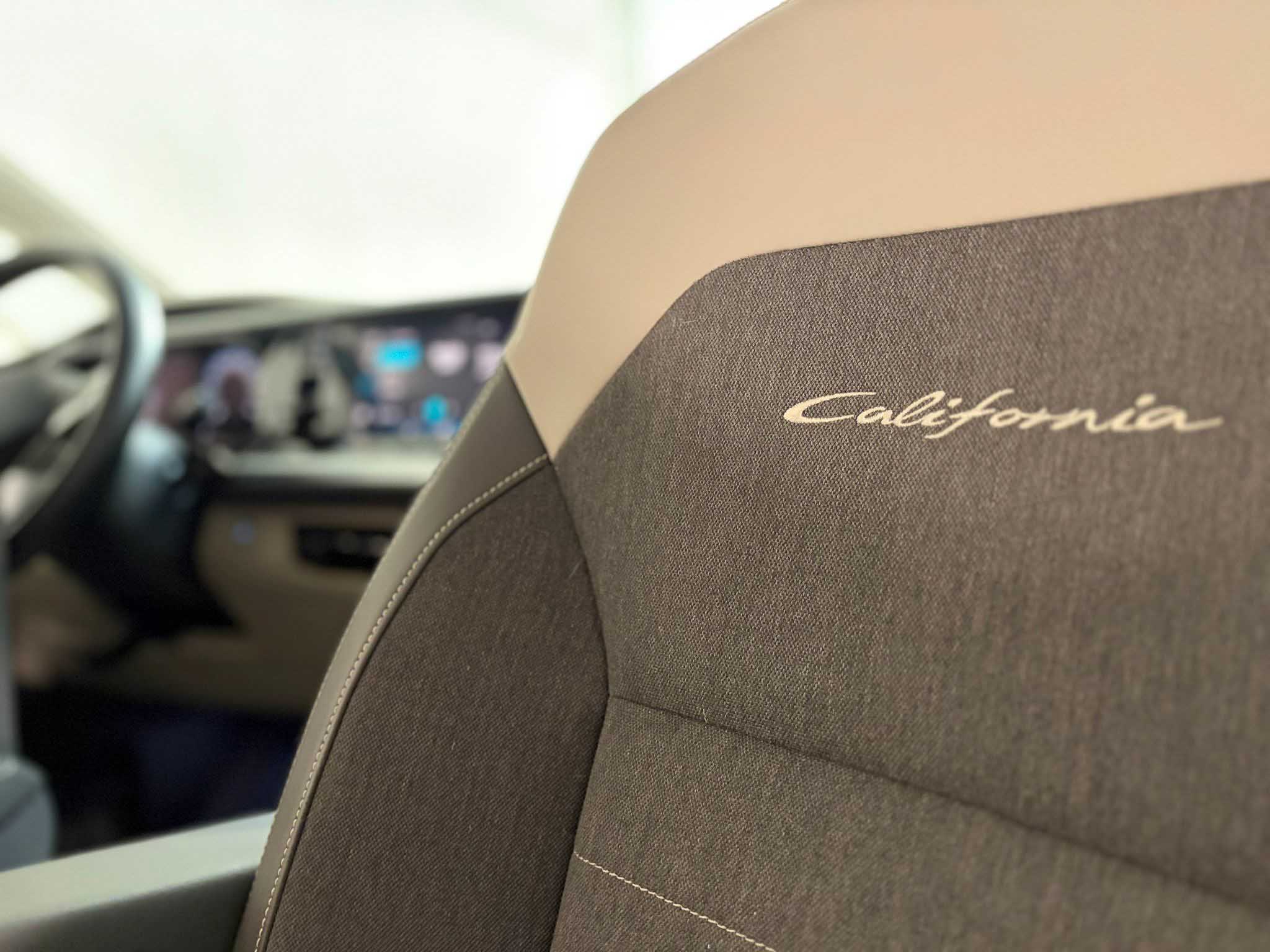 NN023_VW_T7_California_Bicolour_White_Avery_Blue-11