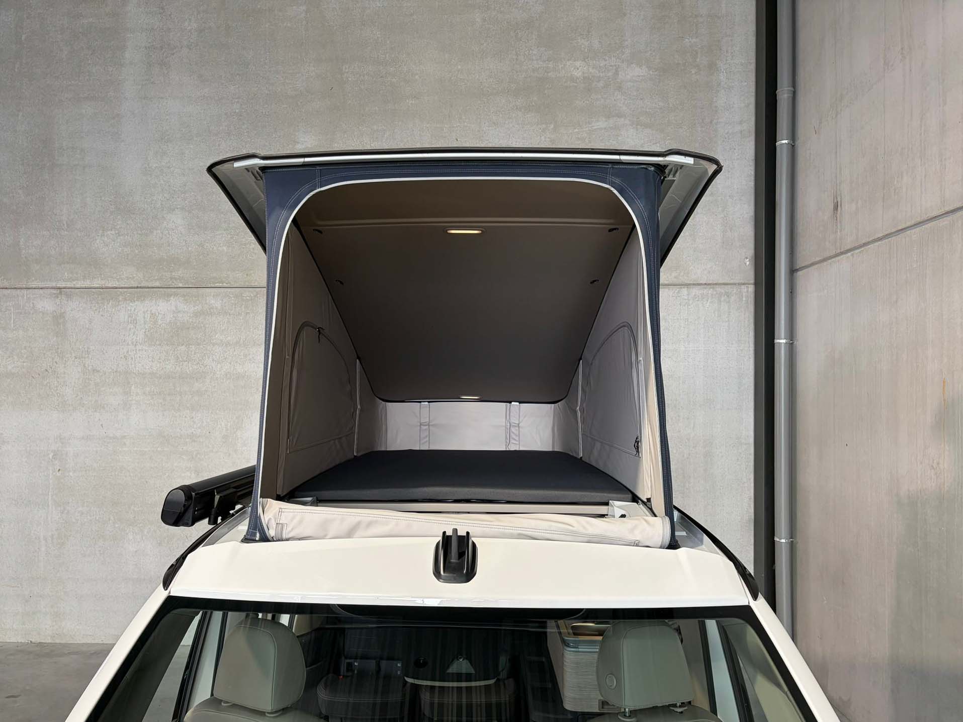 NN023_VW_T7_California_Bicolour_White_Avery_Blue-17