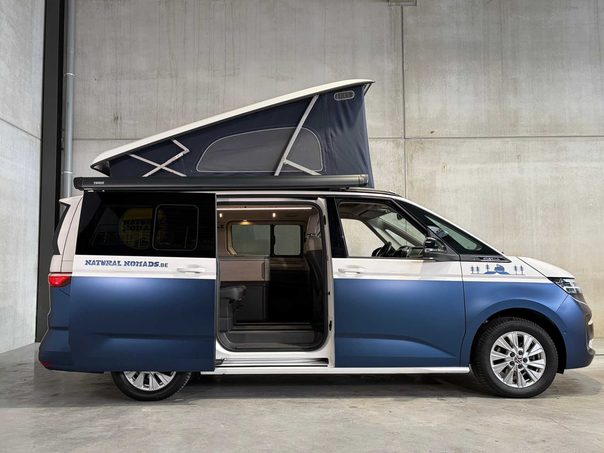 NN023_VW_T7_California_Bicolour_White_Avery_Blue-6